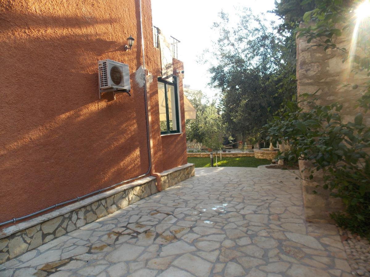 Elvin Apartments Sarandë Exterior foto