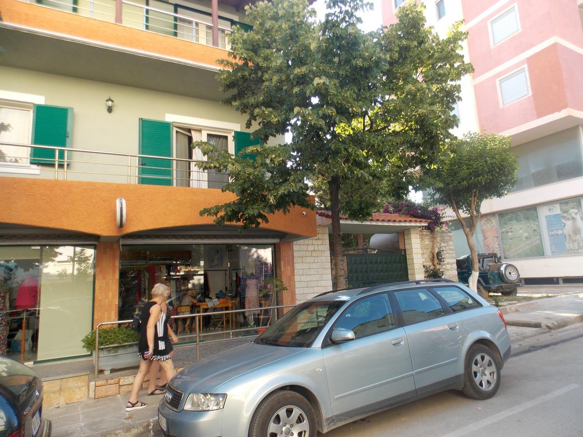 Elvin Apartments Sarandë Exterior foto